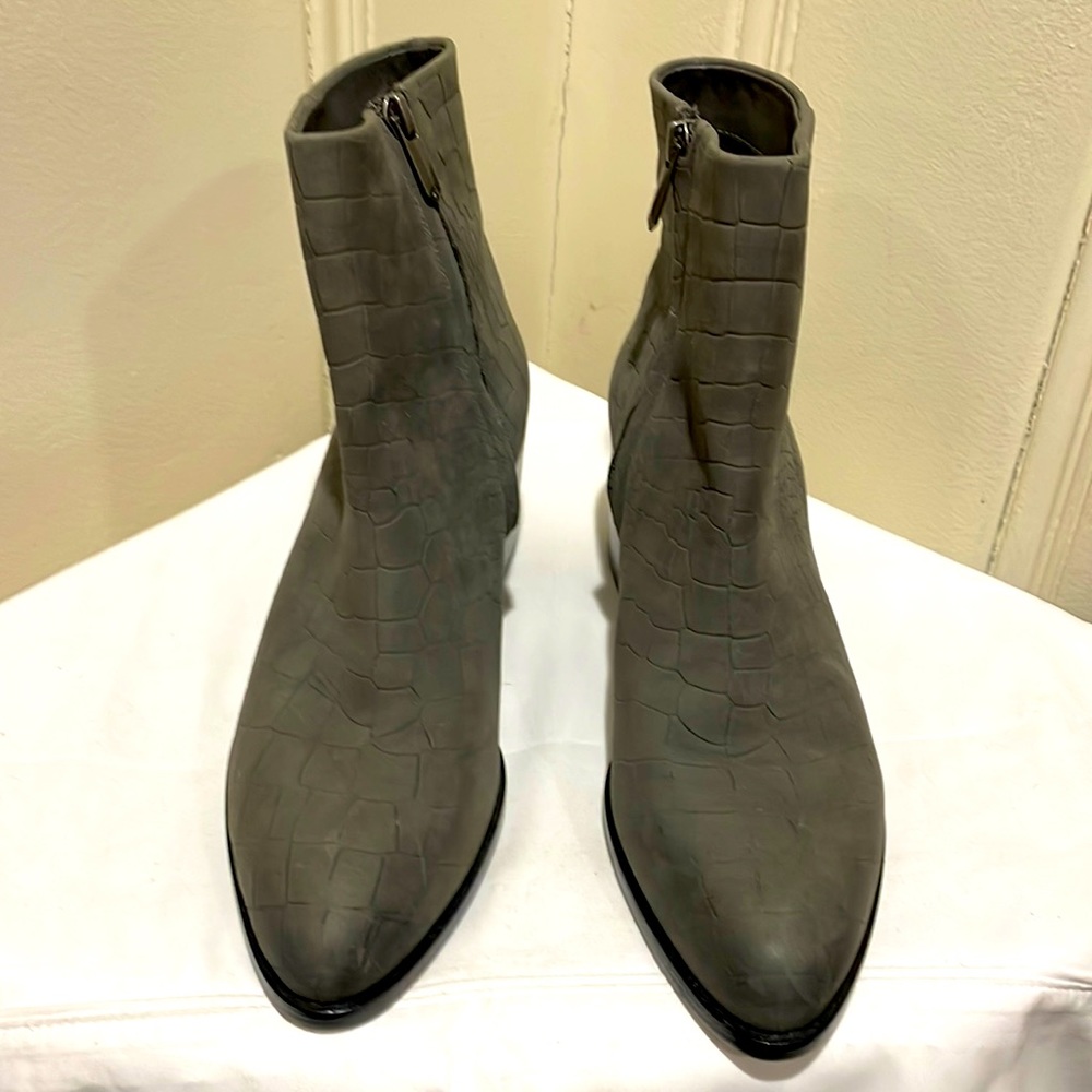 SOLD New Sam Edelman Gray Suede Joey Booties